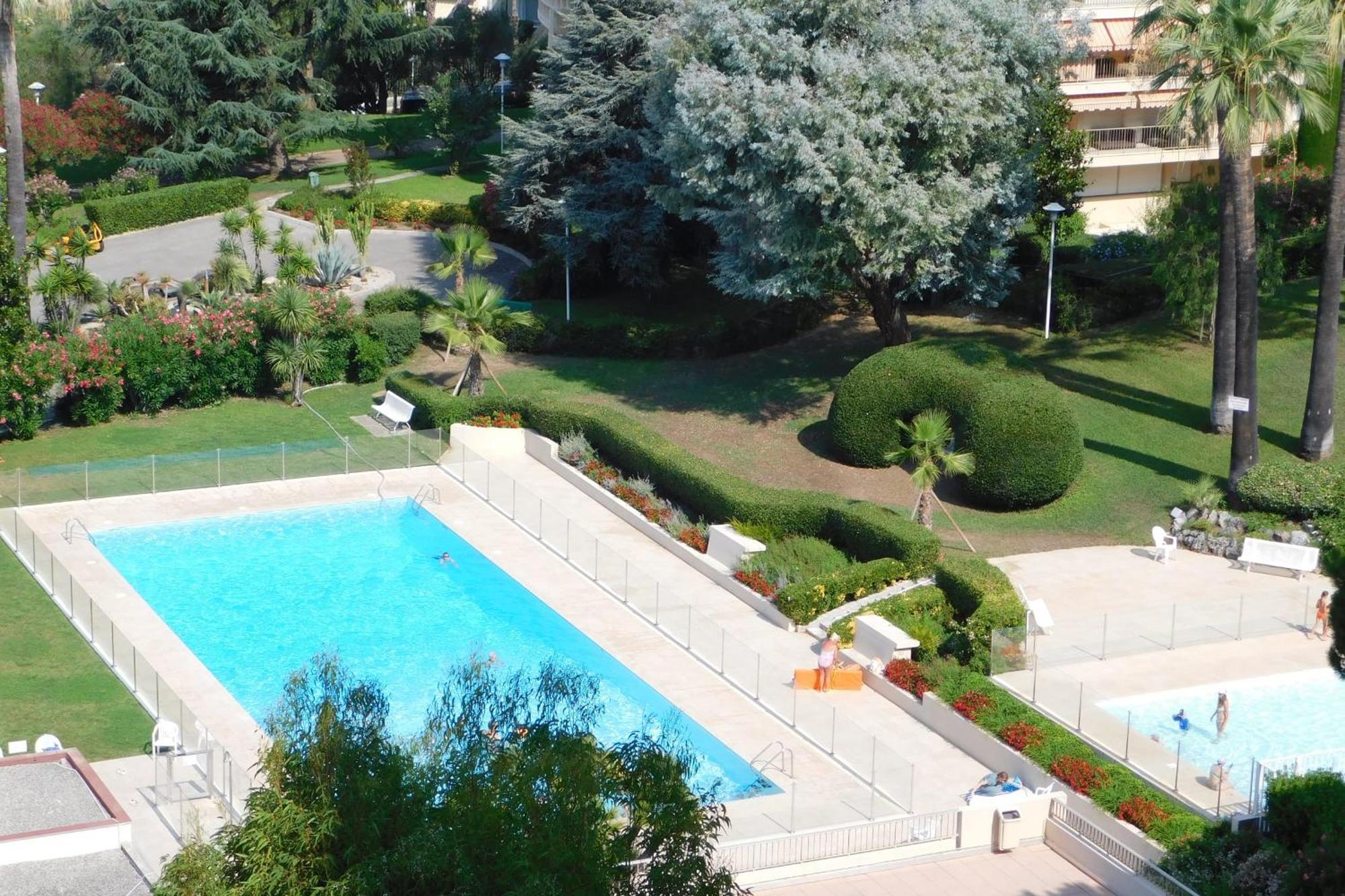 Ferienwohnung Charming T2 Eden Park With Swimming Pool Private Parking Juan-les-Pins Exterior foto